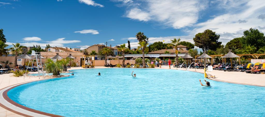 Piscine du camping Les Sables du Midi